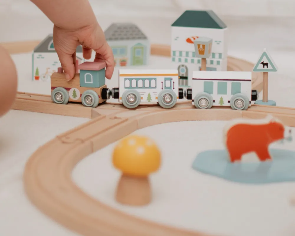 aaa_certified_train_set_w_2.webp Outlet AAA Certified Train Set (Woodland Animal) Toys For 4 Year Olds