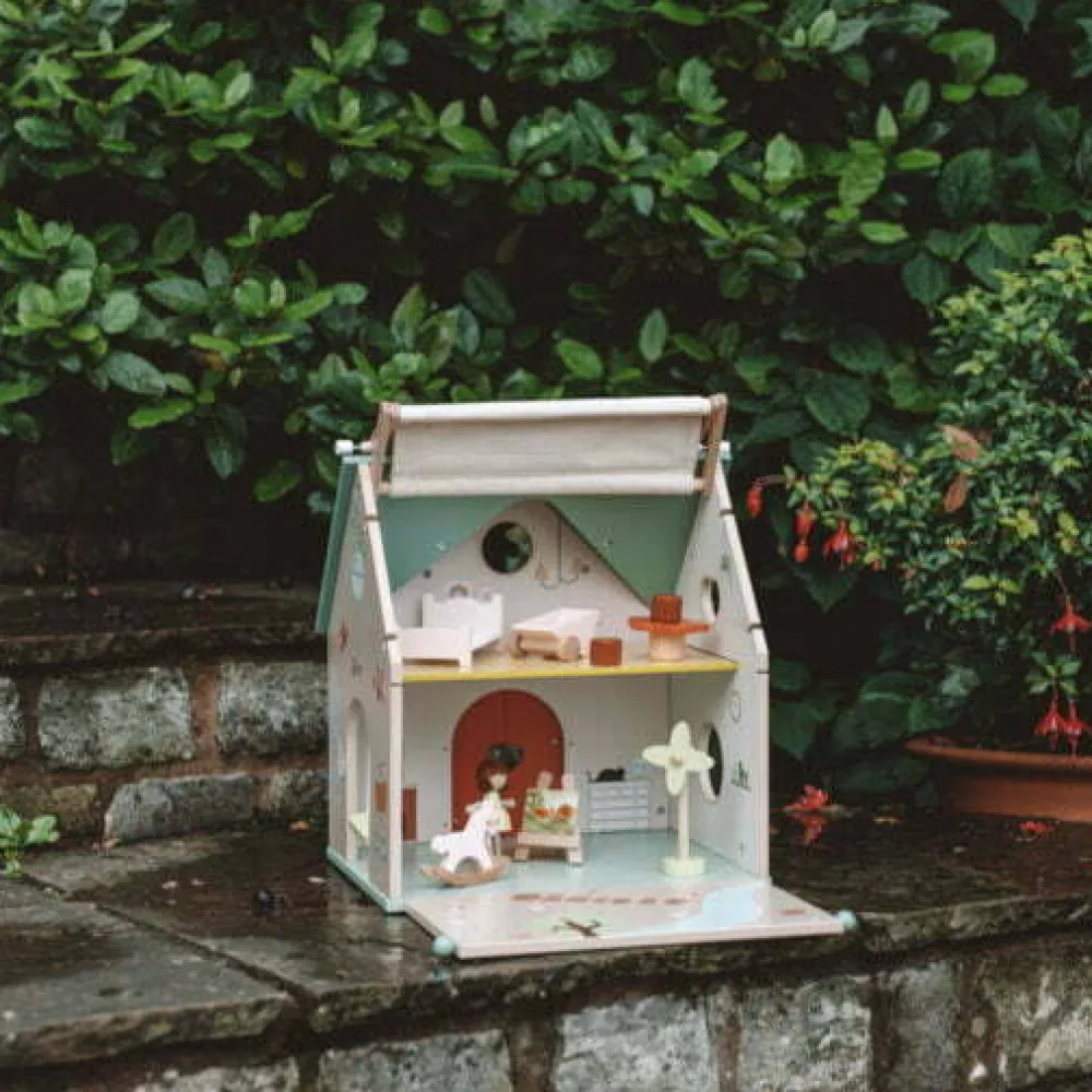 classic_world_flower_cott_2.webp Best Flower Cottage Wooden Doll’s Houses | Gifts For 5 Yr Olds