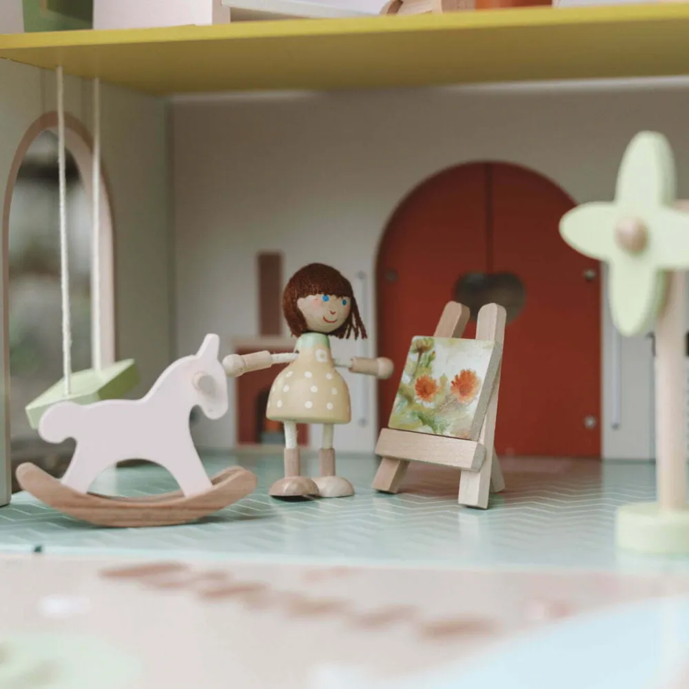 classic_world_flower_cott_3.webp Best Flower Cottage Wooden Doll’s Houses | Gifts For 5 Yr Olds
