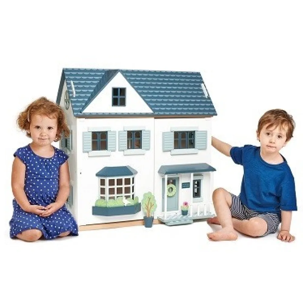 dovetail_house_3.webp Sale Dovetail House Wooden Doll’s Houses | Prams & Cradles