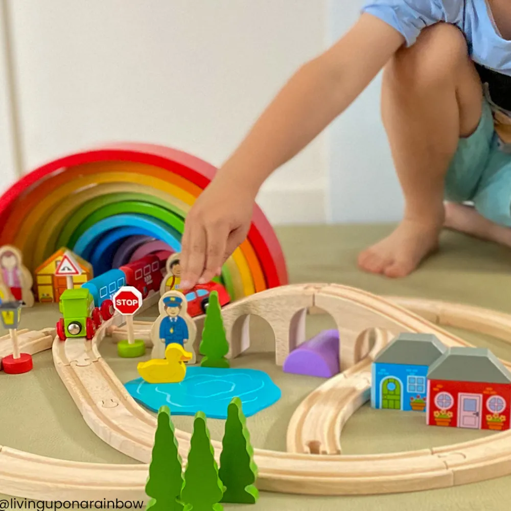 figure_of_eight_train_set_12.webp Best Figure of Eight Train Set Gifts For 5 Yr Olds | Toys For 4 Year Olds