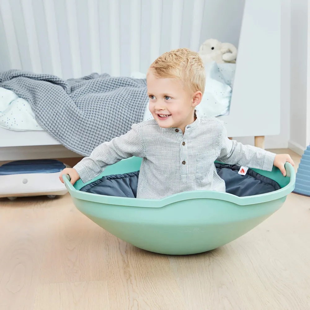 gonge_mini_top_2.webp Hot Mini Top Kids Montessori Toys | Kids Room Accessories
