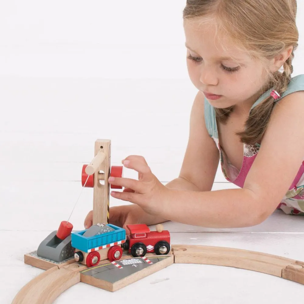 gravel_crane_5.webp Best Gravel Crane Gifts For 5 Yr Olds | Toys For 4 Year Olds