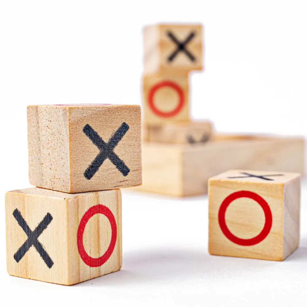 mini_noughts_and_crosses_3.webp Best Mini Noughts and Crosses Traditional Wooden Games