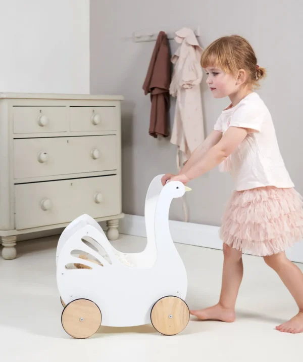 Fashion Sweet Swan Pram Prams & Cradles