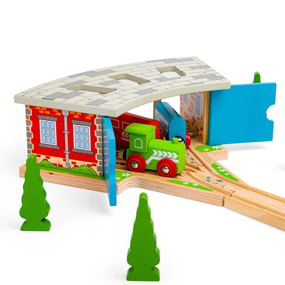 triple_engine_shed_1.webp Clearance Triple Engine Shed Gifts For 5 Yr Olds | Toys For 4 Year Olds