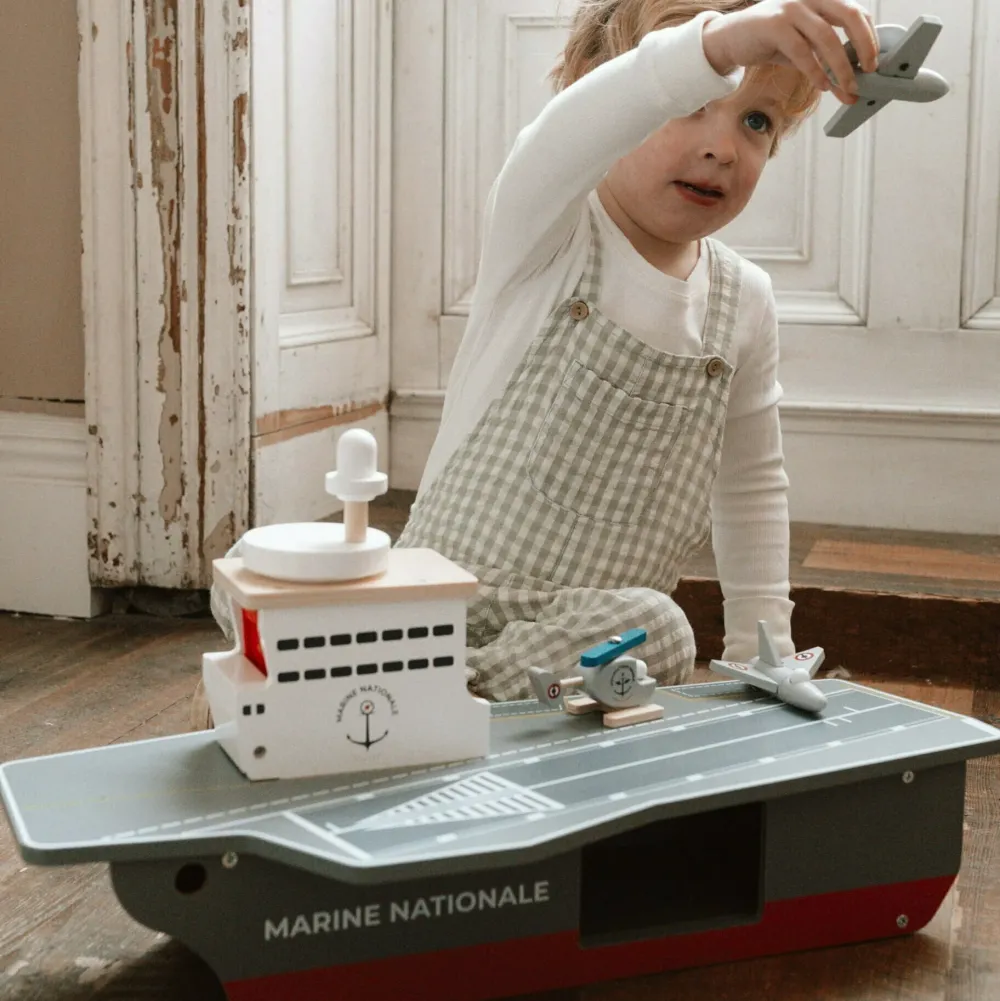 vilac_aircraft_carrier_3.webp Online Vilac Aircraft Carrier Traditional Wooden Toys | Gifts For 6 Yr Olds